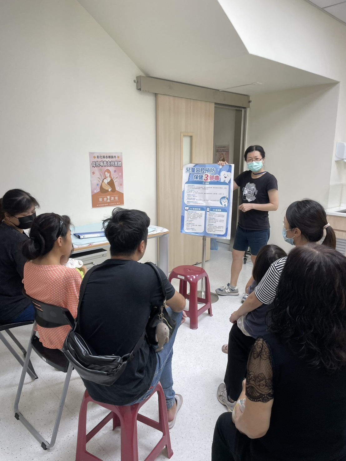 1140909門診宣導照片1