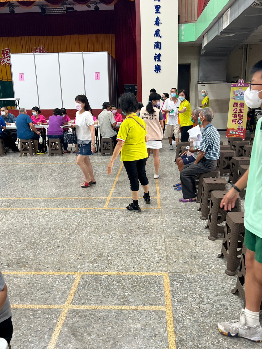 志工協助0701整篩活動照片9